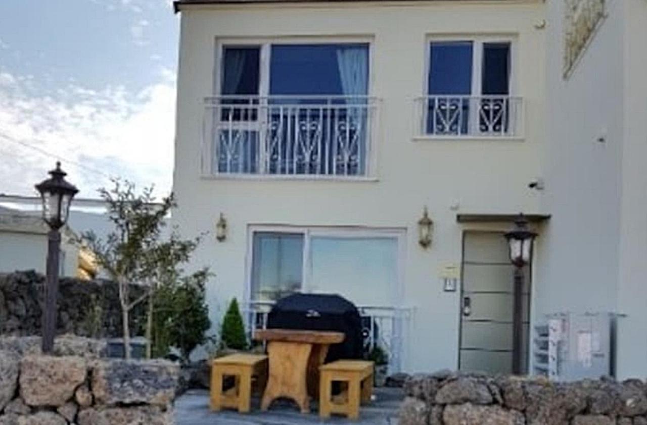 Hani Haus Jeju Exterior foto